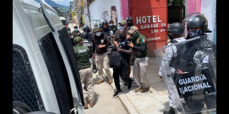 INM y Guardia Nacional buscan y detienen a migrantes en hoteles de Chiapas