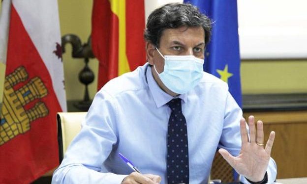 El consejero de Economía y Hacienda, Carlos Fernández Carriedo./Ical