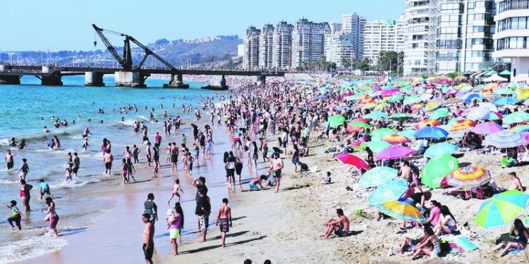 Inversión turística cae a su menor monto desde 1994 por pandemia e incertidumbre política