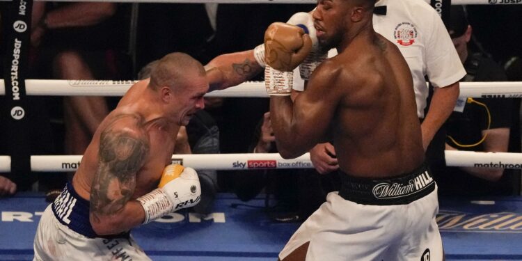 Joshua destronado de nuevo, ahora por Usyk