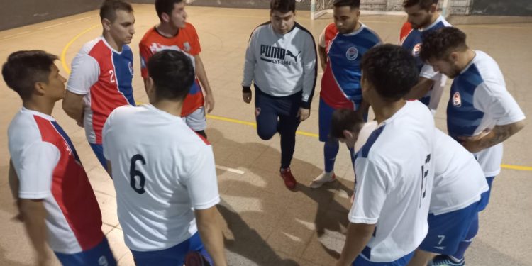 La selección de futsal Las Colonias se prepara para viajar a Misiones