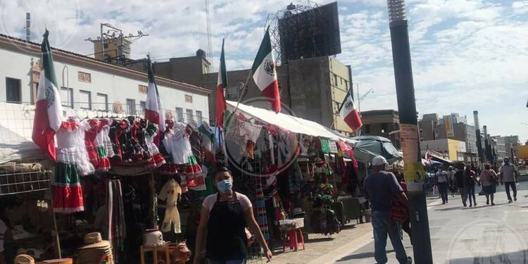Limpian Centro tras festejos patrios
