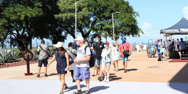 Llega el segundo crucero a Puerto Vallarta