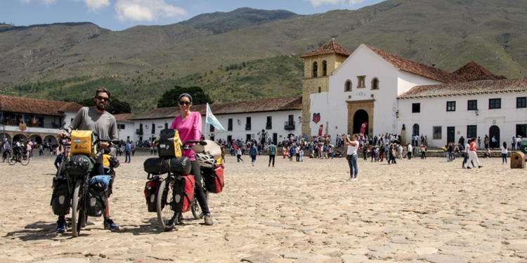 Los mejores destinos cerca de Bogotá para viajar en moto