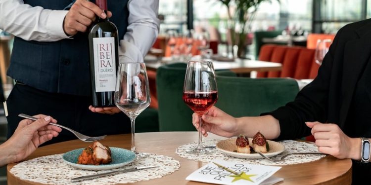 Los vinos de Ribera del Duero maridan el festival de alta cocina informal Hotel Tapa Tour