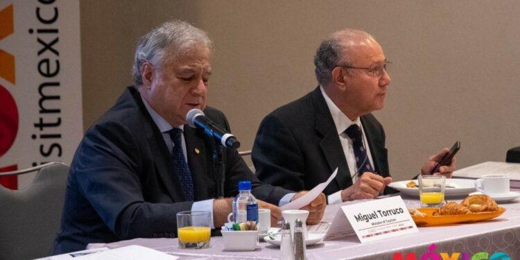 México lanza proyecto para atraer turismo estadounidense