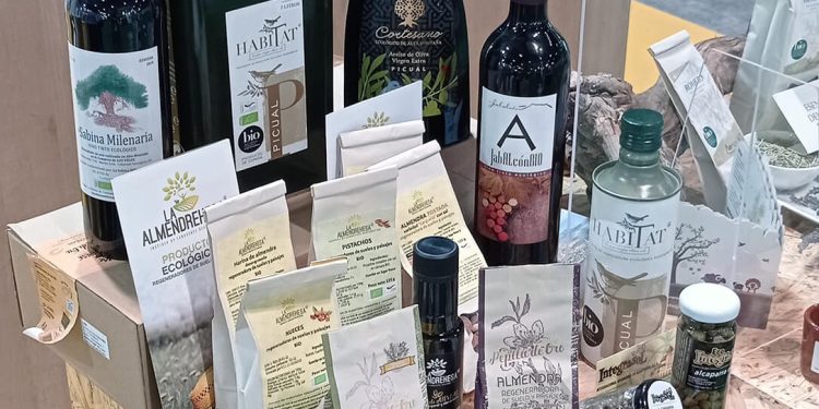 Nace AlVelAl Foods en Organic Food Iberia, para la comercialización de productos ecológicos y regenerativos de suelo y paisaje