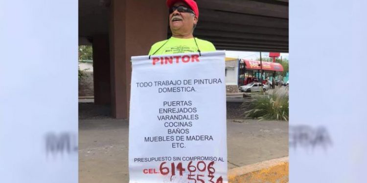 Ofrece sus servicios de pintor en cruceros