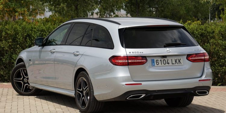 Opinión y prueba Mercedes E300de híbrido enchufable diésel