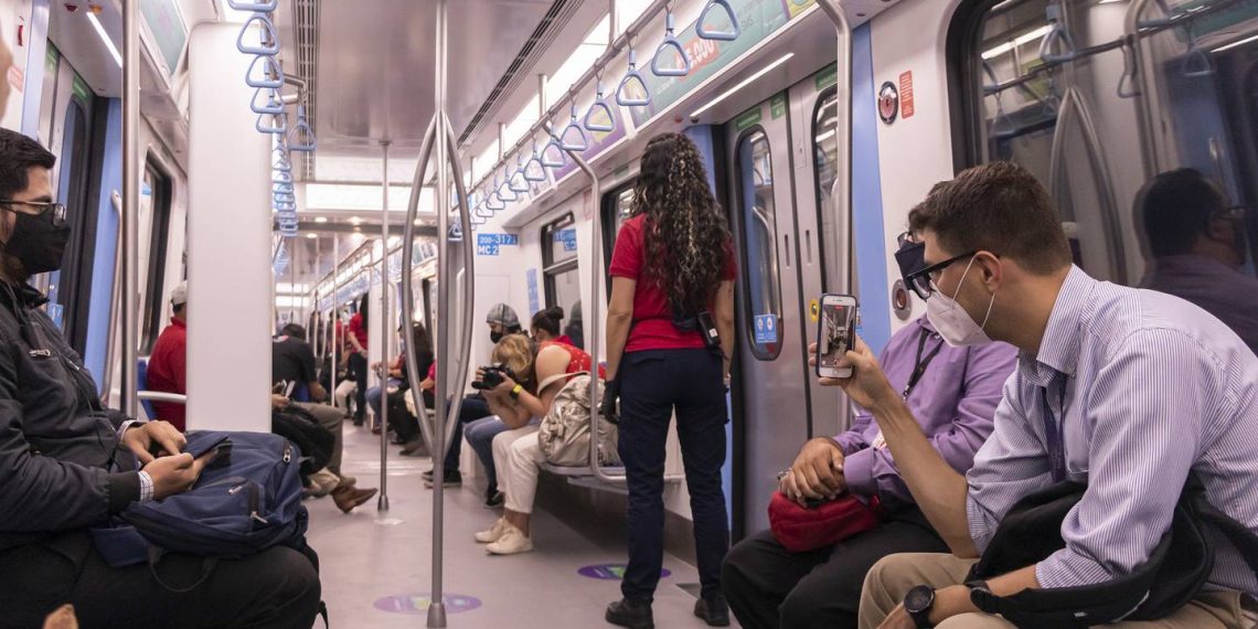 Pagos sin contacto en trenes y buses – El Financiero