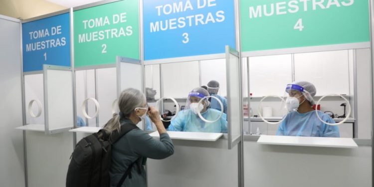 Panamá elimina prueba de COVID-19 y cuarentena para turistas que estén vacunados - Turismo