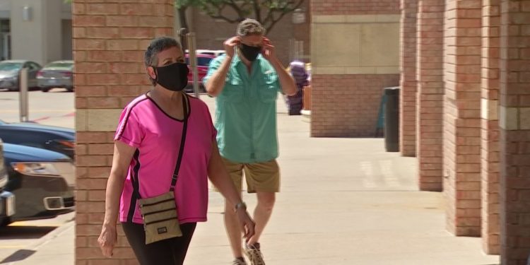 Piden evitar viajes en fin de semana festivo a no vacunados por variante Delta – Telemundo San Diego (20)