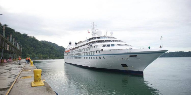 Primer crucero llega Golfito luego 17 meses de inactividad en este sector – El Financiero