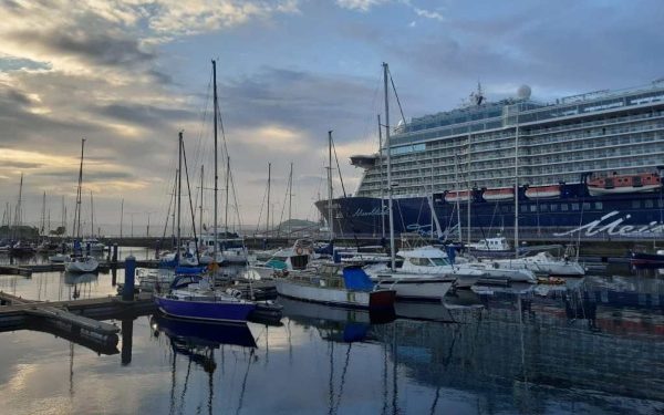 Puerto de La Coruña recibe al Mein Schiff 6 y programa 36 visitas más de cruceros hasta diciembre