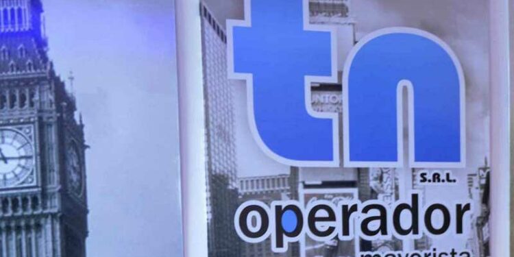 Ratificaron que van a juicio los integrantes de la agencia de turismo mayorista TN – Comercio y Justicia