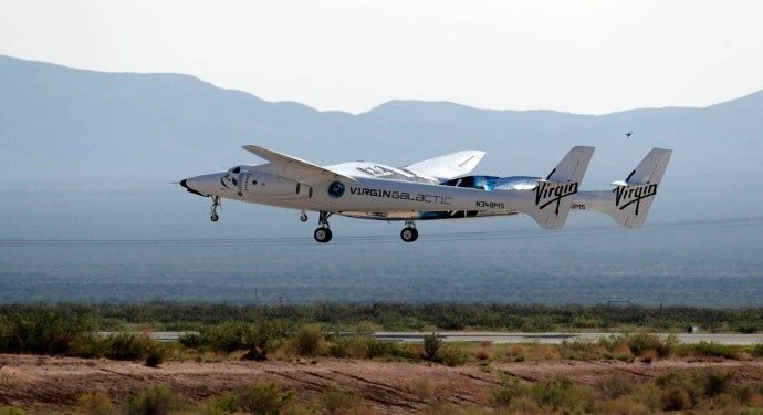 Regulador EUA prohíbe viajes al espacio a Virgin Galactic