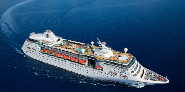 Royal Caribbean ofrece bonificaciones por reservas a agentes de viajes