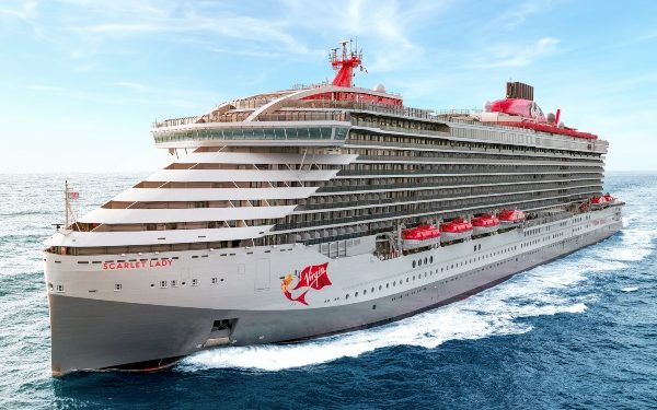 Scarlet Lady de Virgin Voyages viaja hacia Nueva York