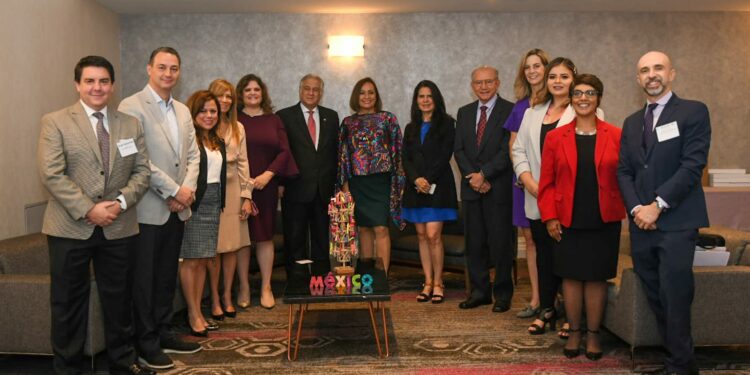 Sectur presentó estrategia turística a empresarias de EU