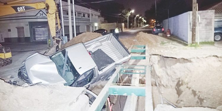 Socavones son riesgo vial y dao econmico