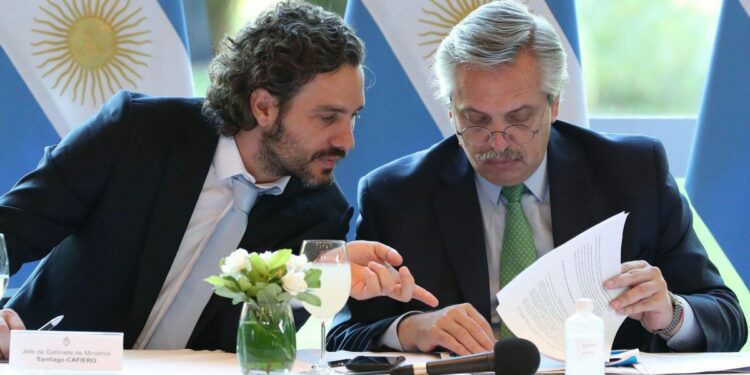 Alberto Fernández y Santiago Cafiero.