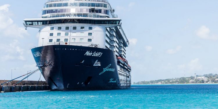 Tui Cruises inaugura rutas más cálidas para vacunados