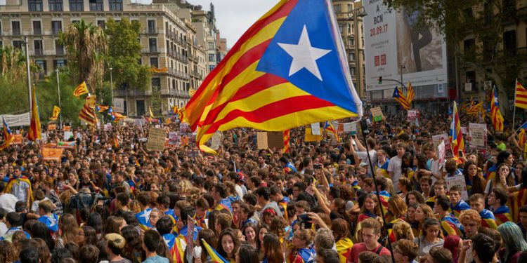 Una pareja de espías del Kremlin, una sospechosa misión a Moscú y agitación en Cataluña