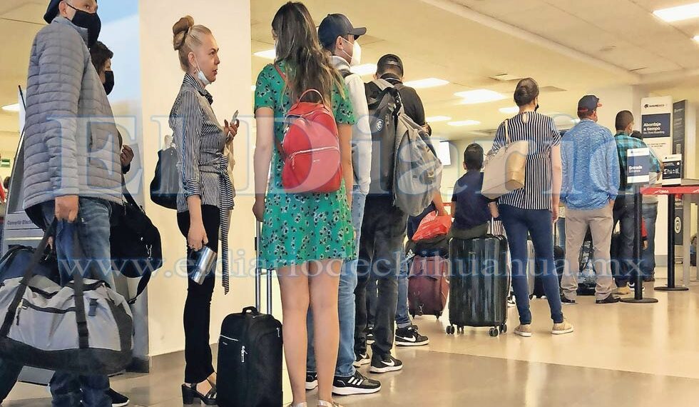 Van 85 despedidos en aeropuerto local