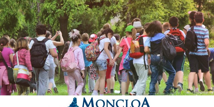 empresa especialista en organizar viajes de fin de curso para colegios