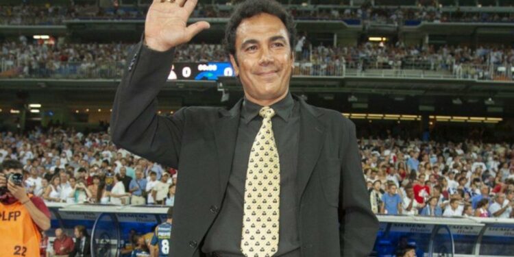 ¿Cómo motivó Hugo Sánchez a los jugadores universitarios? (VIDEO)