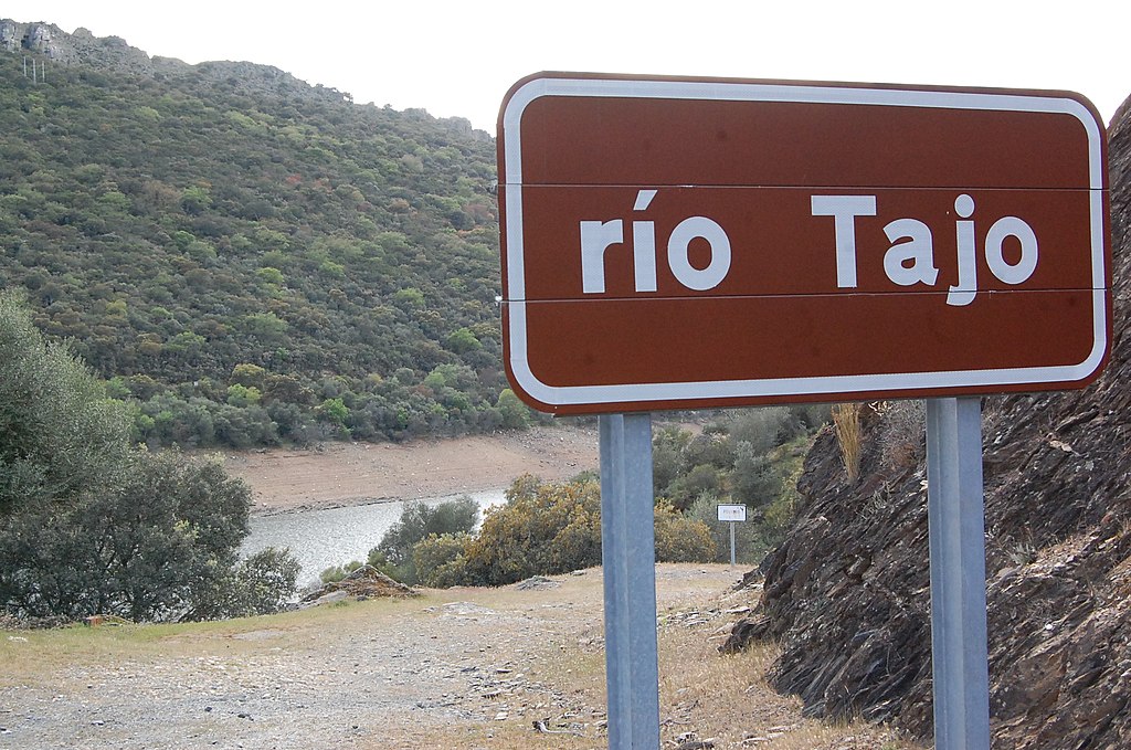 Rio Tajo by Lucyin Trabajo Wikimedia Commons Rio Tajo by Lucyin Trabajo Wikimedia Commons