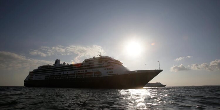 A pesar de la apertura de fronteras, Uruguay perderá el 70% del turismo de cruceros durante el verano