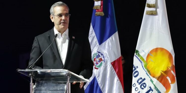 Abinader: "Fitur 2022 será un paso firme para mostrar la recuperación total del turismo" - Noticias de turismo