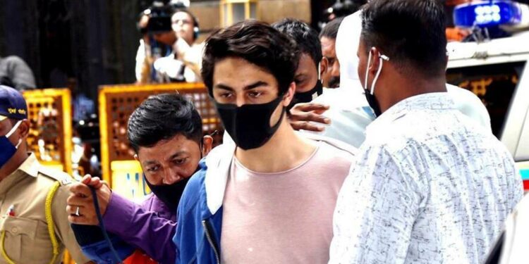 Aryan Khan y otras dos personas a las que se les niega la libertad bajo fianza por un tribunal de Mumbai en un caso de drogas en un crucero