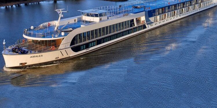 Así sería el crucero que navegará por el río Magdalena desde el 2023