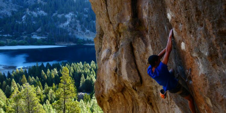 Aventura. Los mejores sitios para escalar con el plus de paisajes impactantes