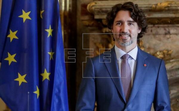Canadá contará con un pasaporte de vacunación para viajes internacionales
