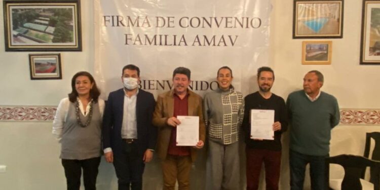 Canirac Tlaxcala, AMAV y gobierno estatal firman convenio