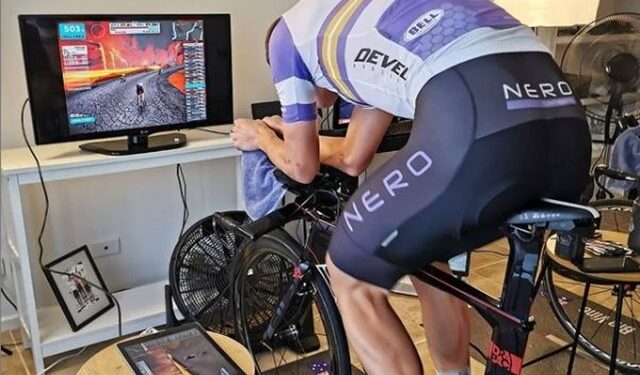 Ciclismo: Jay Vine, el campen 'virtual' que salt al ciclismo 'real': "Mi objetivo es ganar"