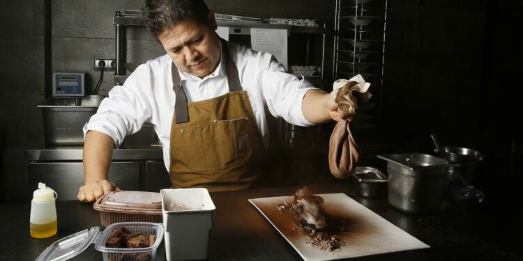Conozca al único chef peruano que cuenta con dos estrellas Michelin