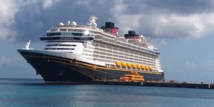 Crucero 'Disney Fantasy' llegará la próxima semana a Cozumel