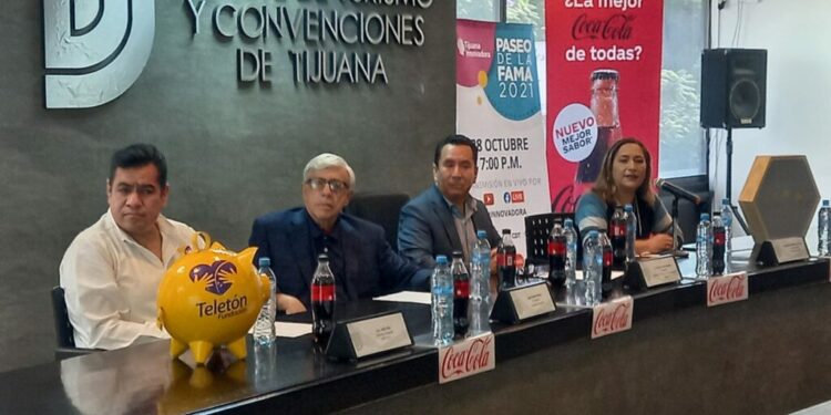 Destaca el blogger de viajes Alex Tienda en los nuevos integrantes del Paseo de la Fama Tijuana