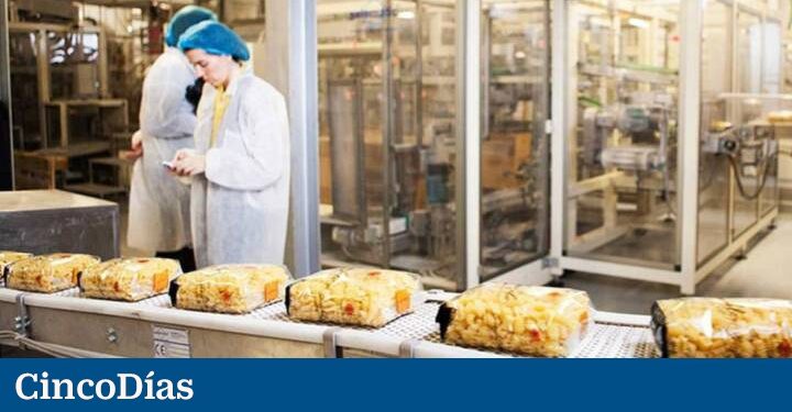 Ebro Foods reconoce subidas de precios en arroces y pastas por la "imparable inflación" | Compañías