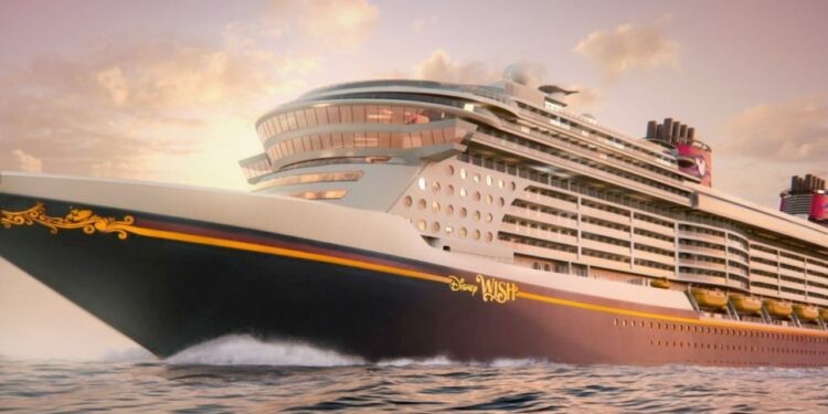El 24 de diciembre arriba a Yucatán crucero Disney Cruise Line con pasajeros
