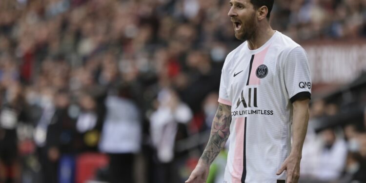 El PSG de Messi sufre su primera derrota y los fans no perdonan | Galería