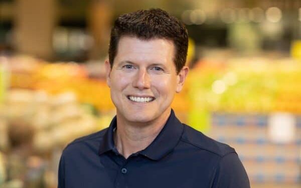 El cofundador y CEO de Whole Foods, John Mackey, se jubilará en 2022