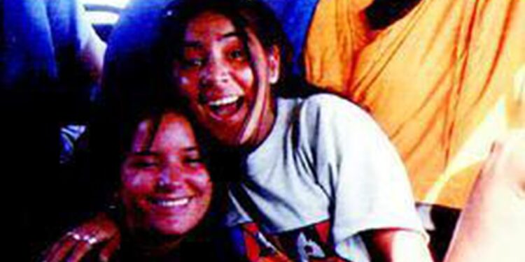 Irina Montoya y María Dolores Sánchez, las jóvenes abusadas y asesinadas.