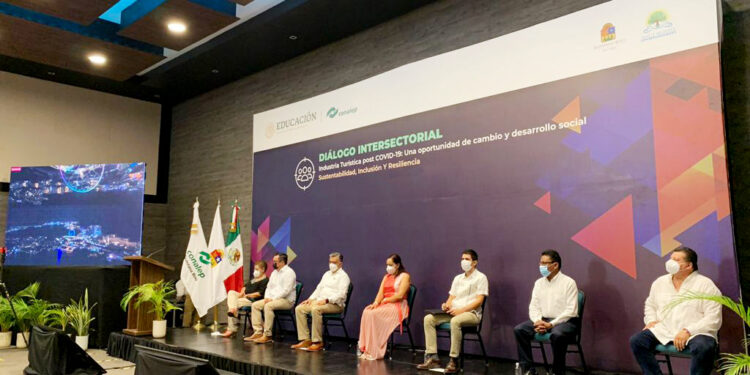 Enriquece Conalep su modelo educativo e incorpora nuevas carreras para la transformación del turismo