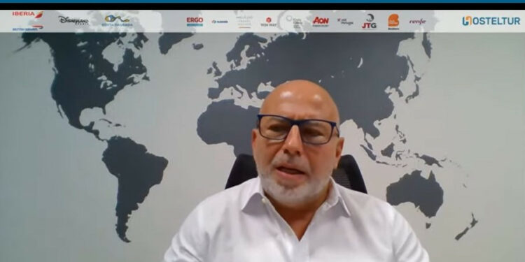 'Es el momento de que la agencia cobre por asesorar'