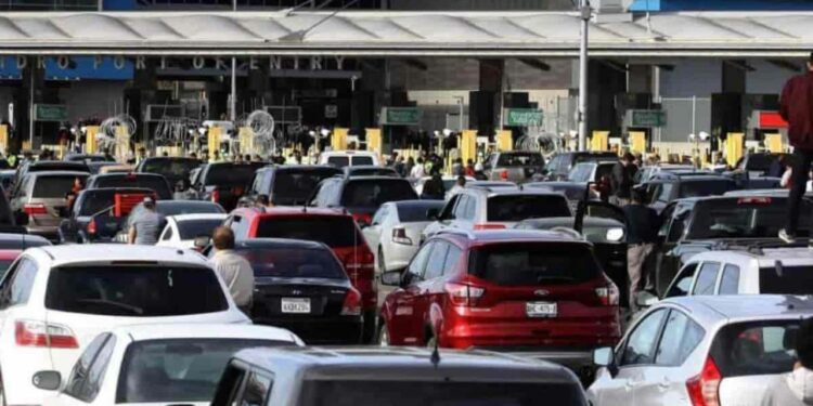 Exhorta Salud a regios a cuidarse en sus viajes a EU